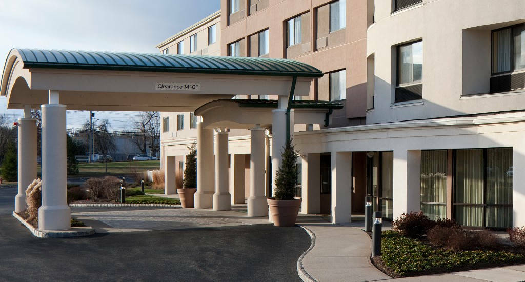 Courtyard By Marriott Lebanon Hotel Екстериор снимка